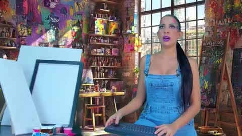 Mara  online show from March 6, 10:20 pm