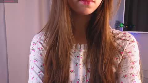 Mary online show from January 14, 3:09 pm