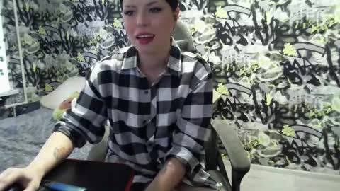 marble_kitten online show from January 6, 10:52 am