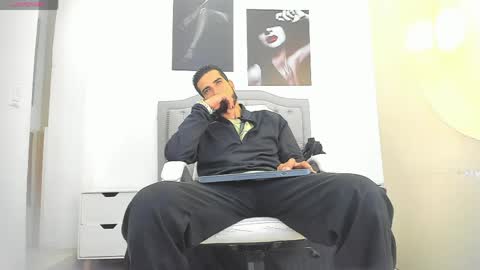 Marc Ruffalo online show from March 21, 11:37 am