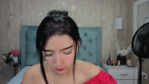 Marcela online show from March 10, 8:35 pm