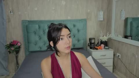 Marcela online show from April 21, 9:00 pm