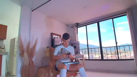 Snapshot of marcus_fire chatting on September 14, 8:54 pm marcus_fire online show from September 14, 8:54 pm