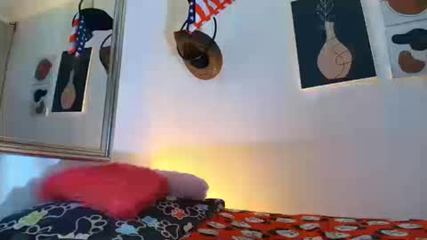 Snapshot of marcus_fire chatting on October 18, 4:16 am marcus_fire online show from October 18, 4:16 am