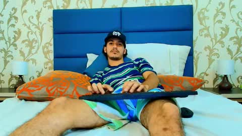 marcus_jeron online show from November 15, 1:40 am