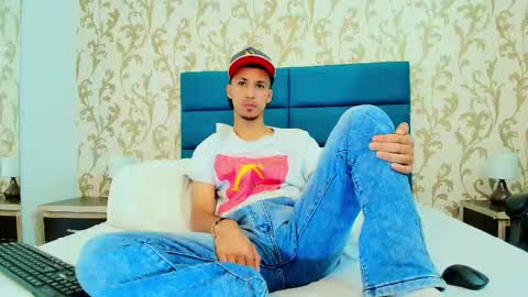 marcus_jeron online show from November 28, 10:28 pm