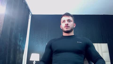 marcus_lafourt online show from December 16, 11:28 pm