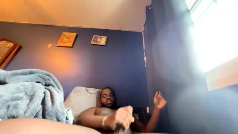 marcuslouis18 online show from March 16, 6:01 pm