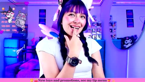 Marceline online show from March 27, 1:01 pm