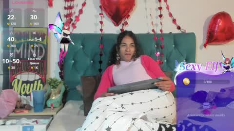 marfilastrom online show from April 5, 7:44 pm