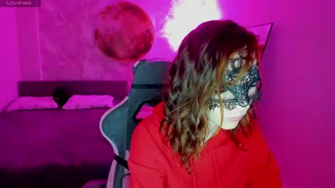Margo Kellly online show from July 17, 12:56 am