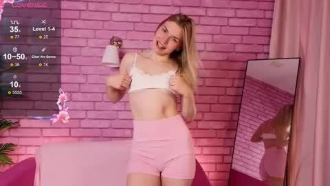 margo_robbbie online show from September 20, 3:20 am