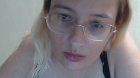 margo_shine online show from October 8, 5:19 pm