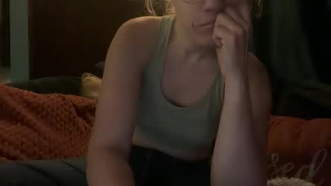 Elle online show from March 12, 12:09 pm