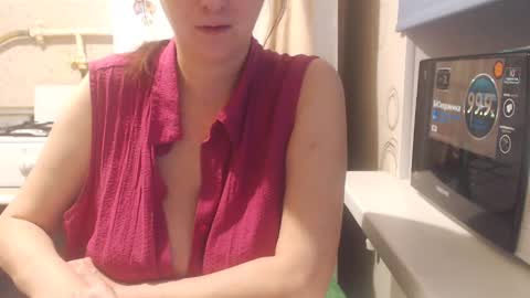 Snapshot of margoruby chatting on December 14, 8:18 pm Margo online show from December 14, 8:18 pm