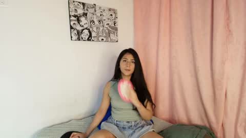 mari_mar69 online show from September 29, 6:45 am