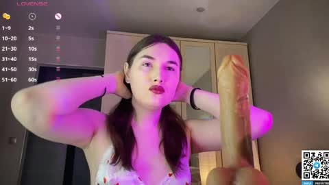 Maria online show from April 14, 8:06 am