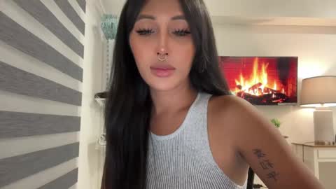 Maria online show from February 25, 2:04 pm