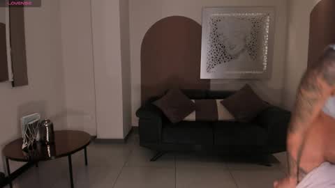 Snapshot of mariaherrera_ chatting on October 22, 9:05 pm MARIA HERRERA online show from October 22, 9:05 pm
