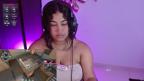 mariam_ferrer online show from December 2, 4:21 am