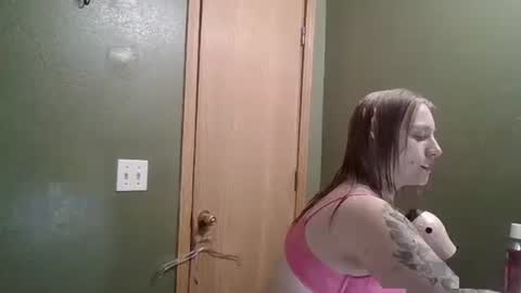 Mariah online show from March 6, 1:27 am