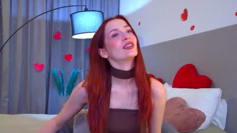 MariaMenson online show from July 3, 6:45 pm