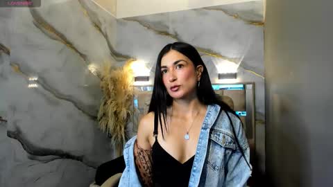 Mariana online show from March 18, 12:00 pm