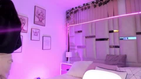 mariana__thompson online show from July 28, 2:42 am