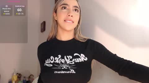 Mariana online show from September 25, 12:17 am