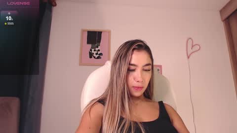 Mariana online show from March 5, 12:59 am