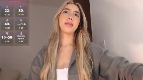 Mariana online show from December 16, 2:41 am