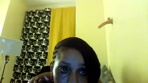 Mariana online show from June 20, 8:04 pm