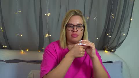 Maria online show from November 23, 6:50 pm