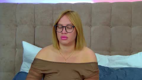 Maria online show from September 28, 6:50 pm