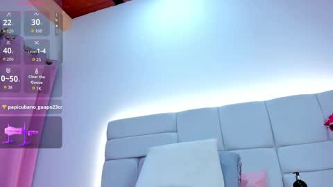 marianls01 online show from March 12, 8:01 pm