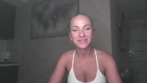 marianna1977 online show from June 12, 7:13 pm