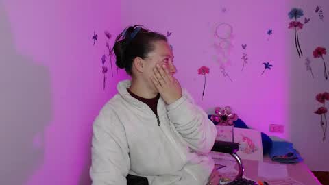 Mariana online show from January 18, 9:07 am