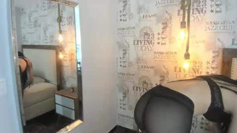 MARIE  online show from November 27, 12:57 pm