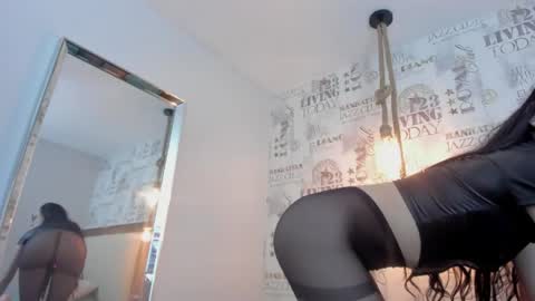 MARIE  online show from May 11, 2:51 am
