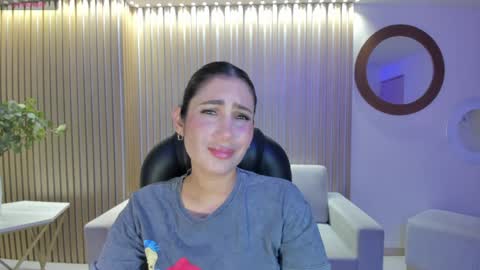  Im Marie Jane  online show from February 2, 10:46 am