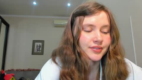 MarieBelle online show from March 21, 6:56 pm