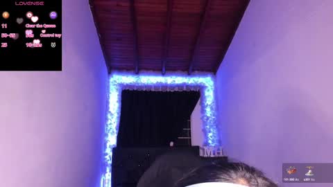 Mariana Hasper online show from December 4, 2:14 am