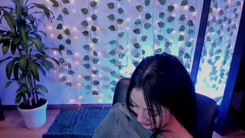 Snapshot of mariianadiaz1_ chatting on February 4, 6:49 pm Maryyy online show from February 4, 6:49 pm