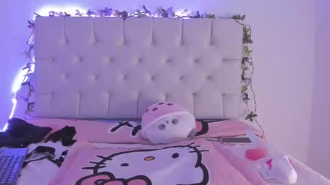Snapshot of marin_kitoko chatting on December 2, 2:24 am Marin kitoko online show from December 2, 2:24 am