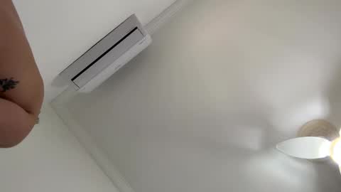 marinaferri online show from December 10, 11:11 am