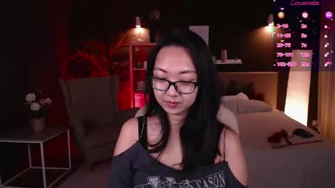 Marine  online show from September 30, 2:05 pm