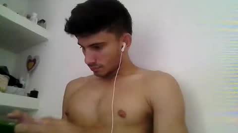 mariobrosss517470 online show from February 11, 5:29 pm