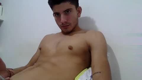 mariobrosss517470 online show from December 19, 10:32 pm