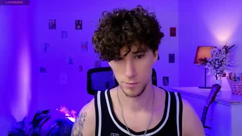 mark_caron online show from February 1, 9:01 pm