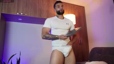 Mark online show from November 25, 12:42 am